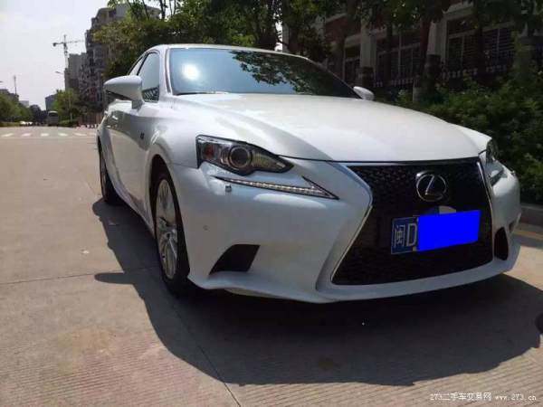 雷克萨斯is 2013年上牌