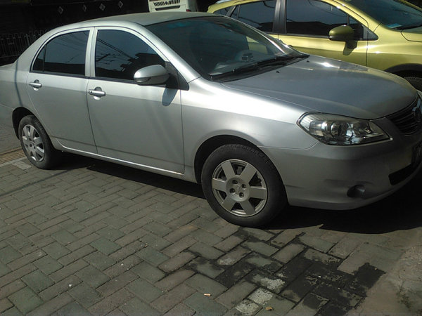 武汉比亚迪g32010年上牌二手车报价_多少钱,2010年上牌的比亚迪g3出售