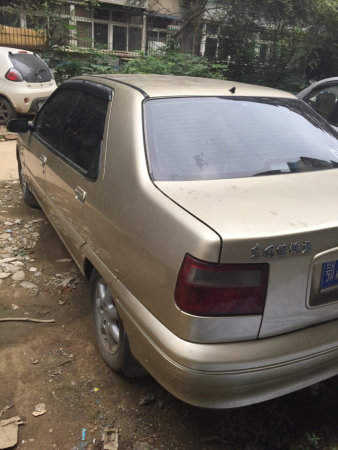 武汉雪铁龙爱丽舍2002年上牌二手车报价_多少钱,2002年上牌的雪铁龙