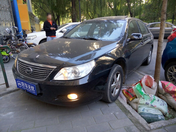 比亚迪f6 2009年上牌