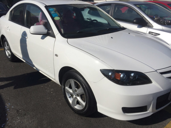 2011年上牌马自达3