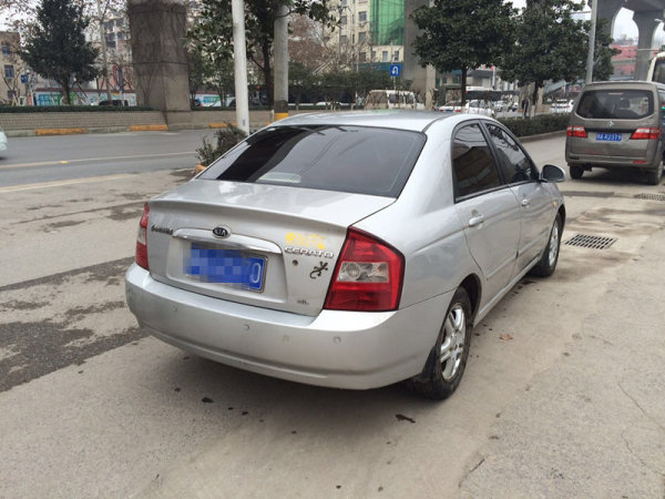 2006年上牌起亚赛拉图