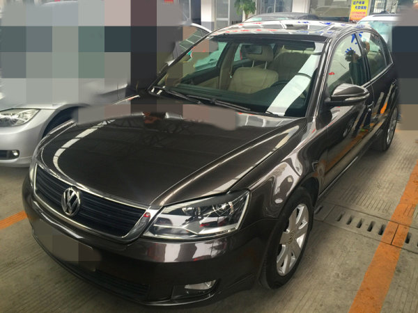 2010年上牌大众帕萨特领驭