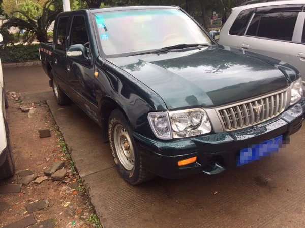 2012年上牌福田萨普