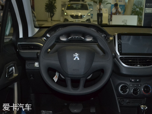 东风标致2015款标致2008