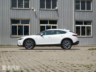 一汽马自达2016款马自达CX-4