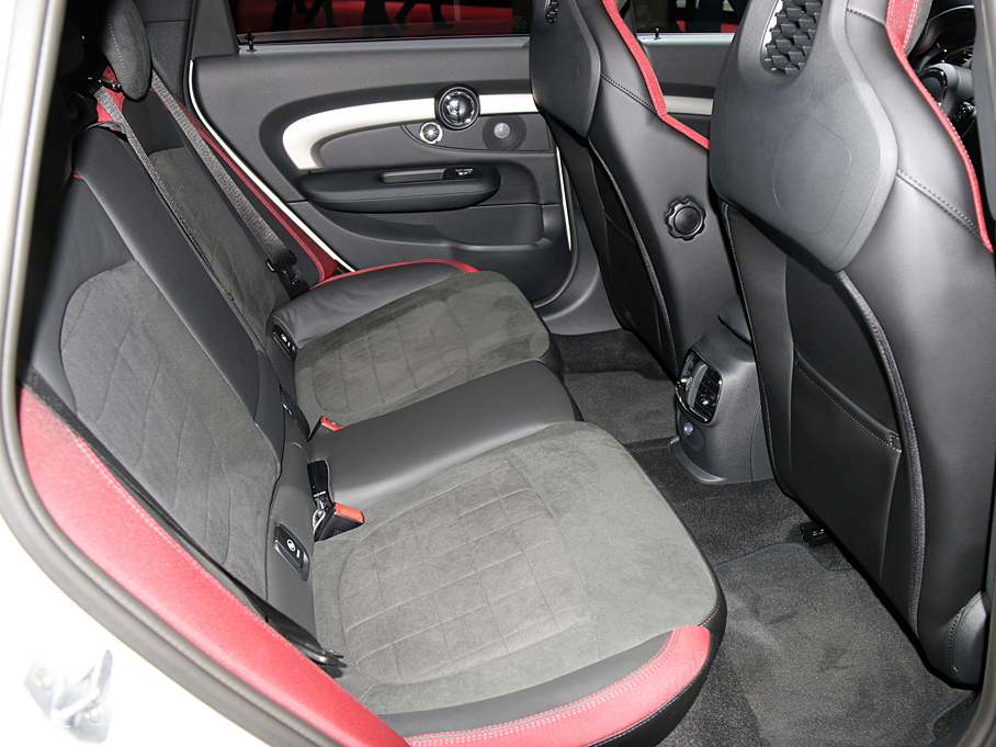 MINI全新CLUBMAN JCW巴黎车展静评