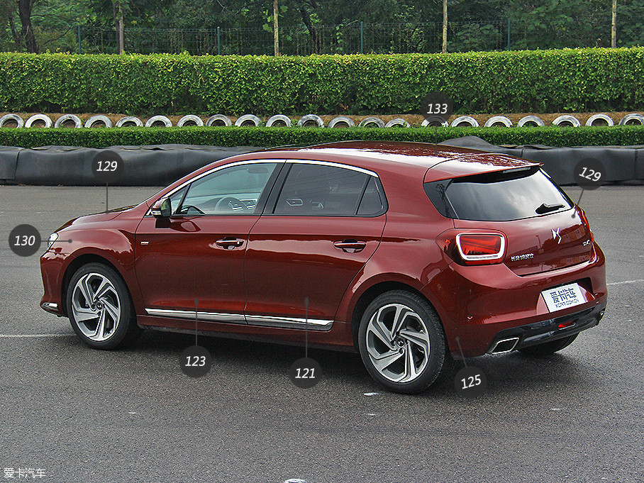 ds 4s一款全新运动两厢车,同时也是ds第四款国产车型.