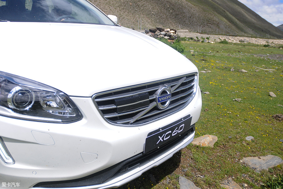 2017款沃尔沃V40；2017款XC60