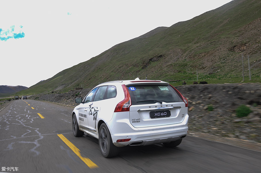 2017款沃尔沃V40；2017款XC60