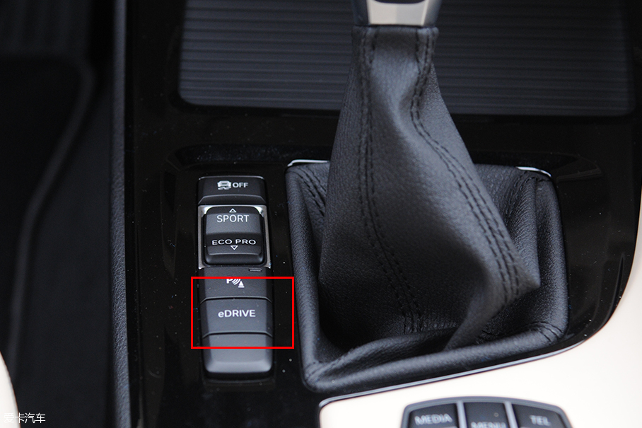 全新BMW X1 插电式混合动力；插电式混合动力