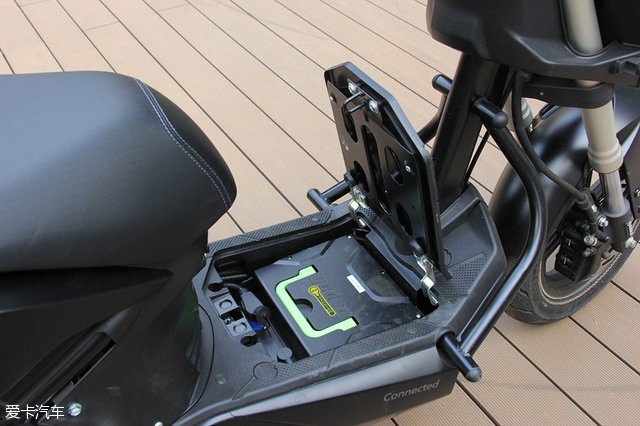 便捷出行新利器雅迪z3智能电动车解析